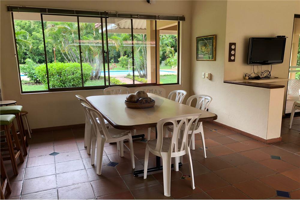 Commercial Property for Sale in Bogota Distrito Capital